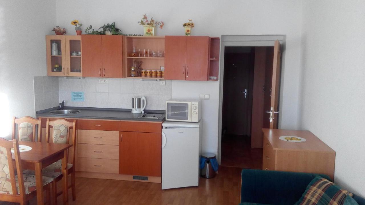 דונובאלי Almet, Apartmanove Studio 205 חדר תמונה
